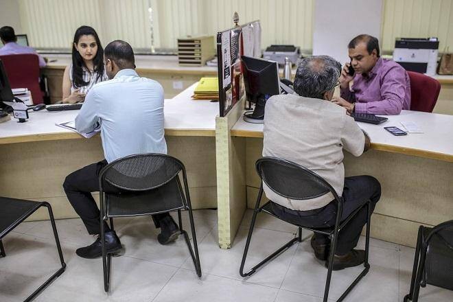 भारतीय बैंकर्सहरु  मालामाल बने,  दिपावलीमै १५ प्रतिशतले बढ्यो तलब
